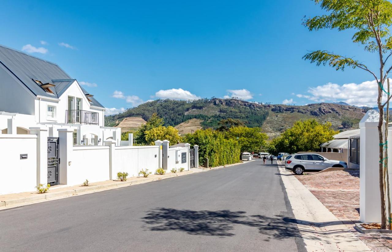 Bleu Cobalt Cottage Franschhoek Exterior foto